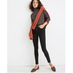 Madewell 10" High-Rise Skinny Jeans in Robert Wash: Button-Front Edition Size 26